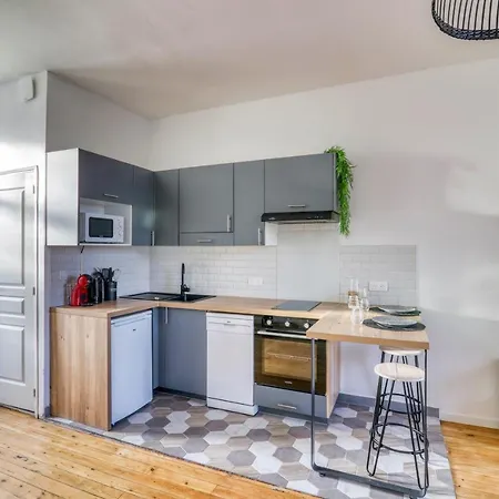 Spirale - Appt Renove Avec Gout *